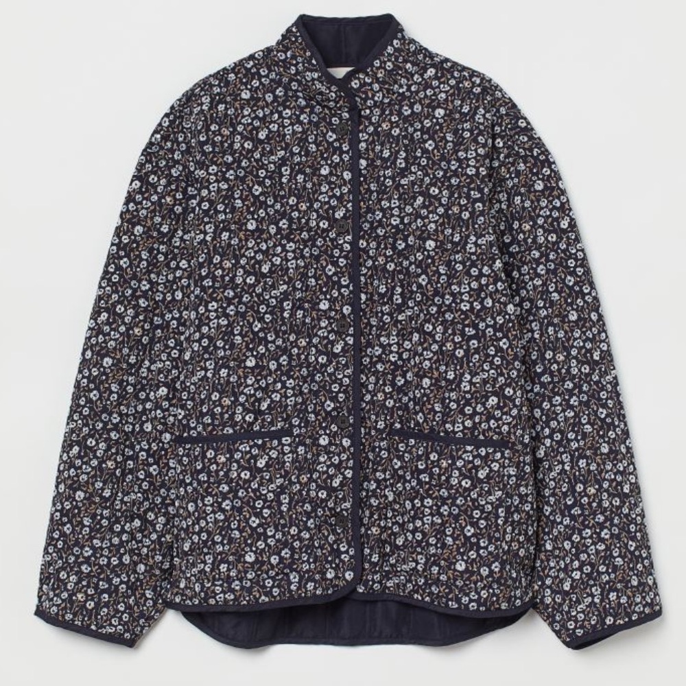 H&M quilted jacket. Never worn size M